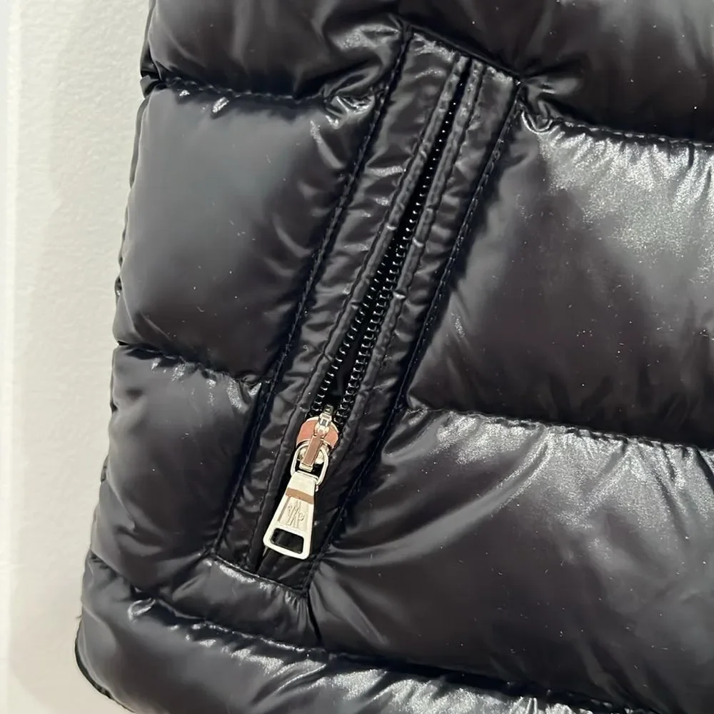 MONCLER UNISEX TUB QUILTED GULET 4Y